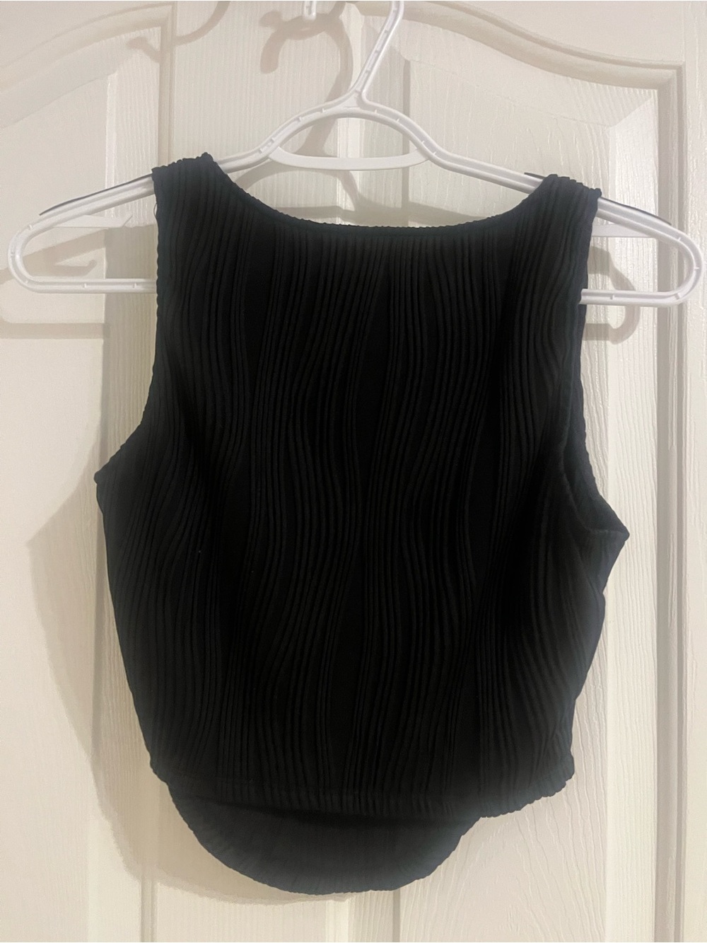 Target Black Ribbed Scoop Neck Tank Top - Picture 2 of 2